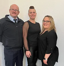 Bild von den beiden Suchtkrankenhelferinnen der Feuerwehr Bremen