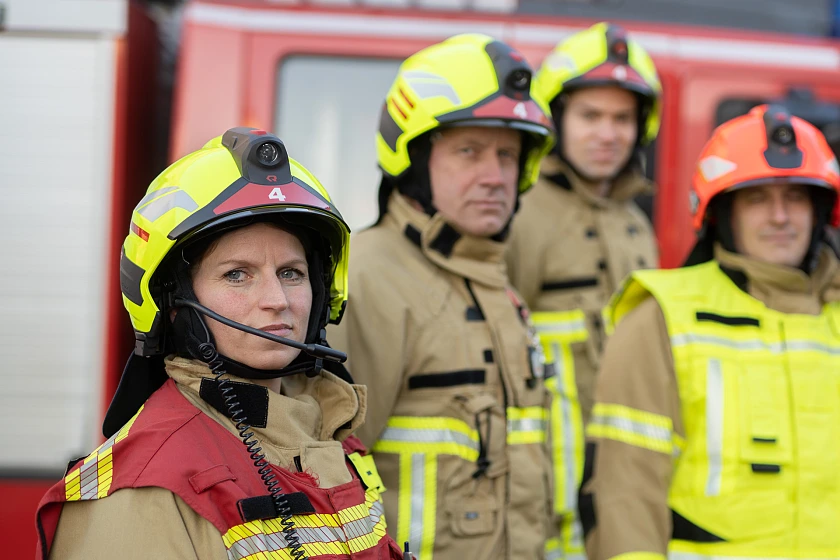 Feuerwehrhelme der Feuerwehr Bremen. 